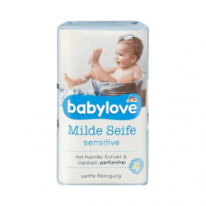 Детское мыло с экстрактом ромашки и маслом жожоба Babylove Sensitive 100 г
