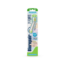 Зубная щетка “Совершенная чистка” для подростков комбинированной средней и мягкой жесткости BIOREPAIR 